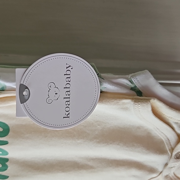 Koala Baby 4 Pack Sea Turtle Cotton Bodysuit Set NWT 0-3 Months - Picture 2 of 9
